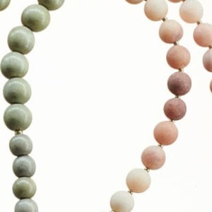 Boho Deluxe Kette mit Perlen aus Sterlingsilber, Jade (frosted), Achat, Holz (taupe) und Mini-Quaste