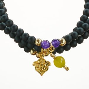 Mala Armband dreifach auf Elastikband mit Perlen aus vergoldetem 925 Sterlingssilber und Onyx (frosted)